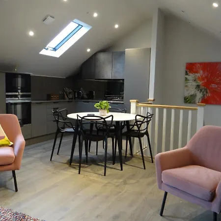 The Loft, The Quadrant, - Location, Views And Luxury With A Parking Space York