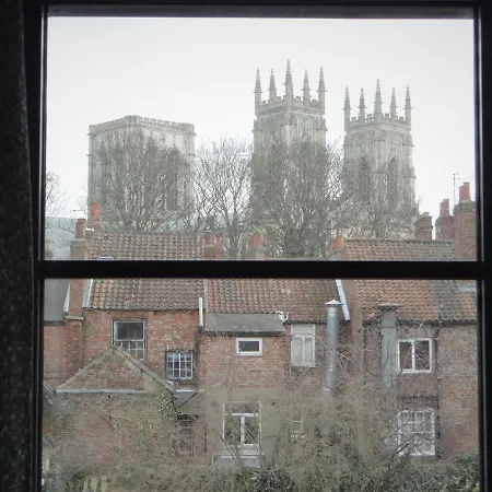 The Loft, The Quadrant, - Location, Views And Luxury With A Parking Space * York